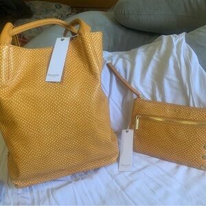 Hammitt SET! Oliver & Nash NWT in Apricot Tan Snake Tote & Clutch/Crossbody